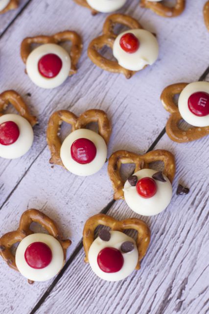 rudolph pretzels