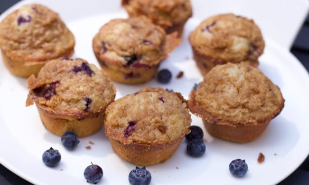 Blueberry Muffin-Ina Garten Streusel Blueberry Muffins