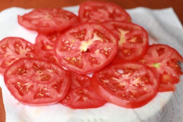 Tomato Pie Recipe: Indulge in a Southern Classic Tomato Pie Recipe that is the ideal vegetarian main dish, or a fun side dish your entire family will enjoy!