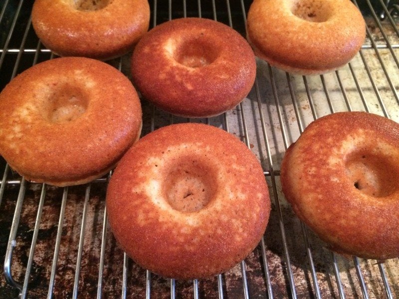 baked cinnamon sugar donuts