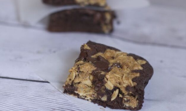 Peanut Butter Crumble Brownie Recipe