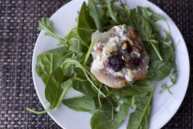 roasted pear salad