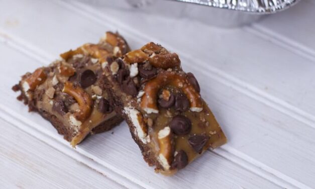 Caramel Pretzel Brownies Recipe