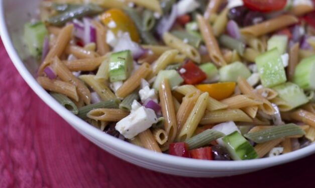 Irresistibly Easy Greek Pasta Salad Recipe
