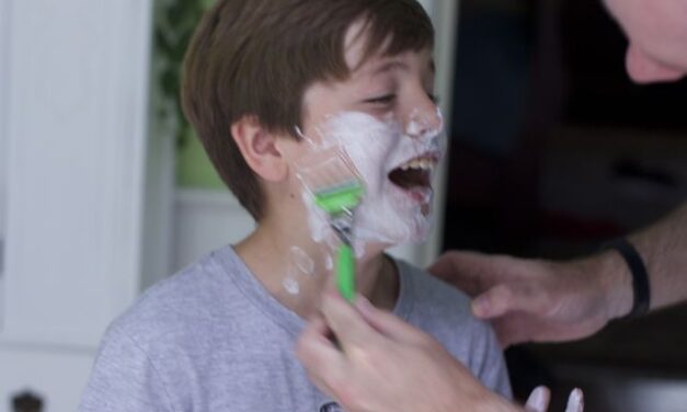 Unforgettable Dad/ Son Moments w/ Gillette Mach3 SE
