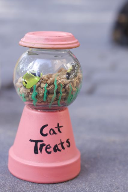 Make your favorite cat one of these easy DIY Cat Treat Holders in under 30 minutes.