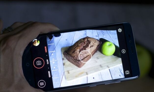 Taking Good Food Photography With A Phone