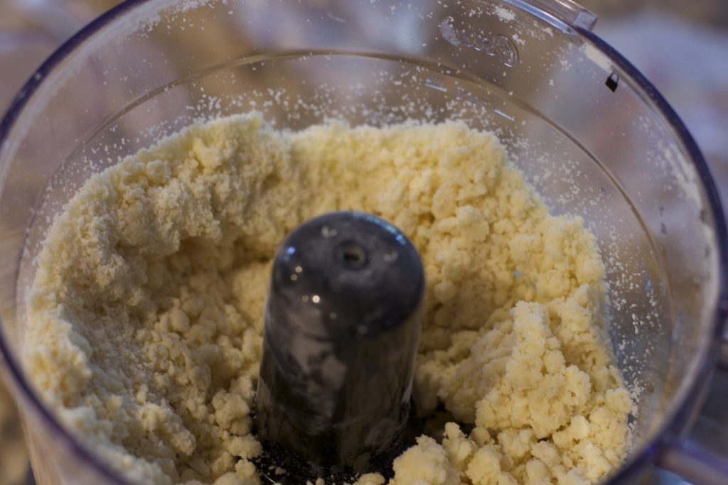 how to make pastry dough in a food processor