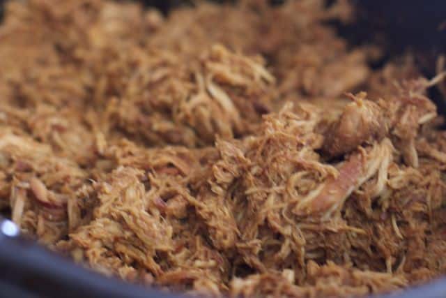 slow cooker pulled chicken recipe