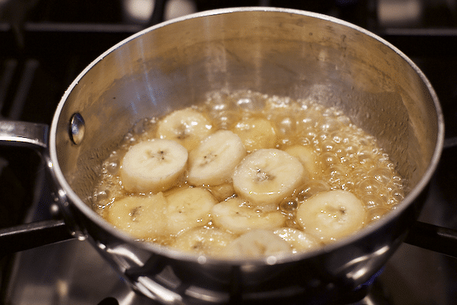 High Protein Breakfast Recipe- Chocolate Banana Pancakes