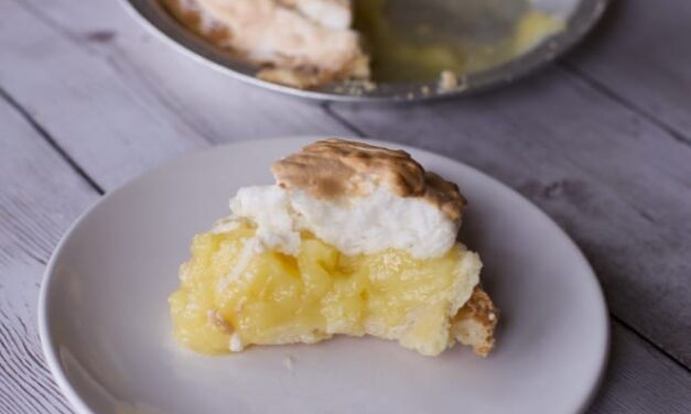 How to Make A Lemon Meringue Pie