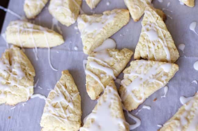 Easy lemon scones with Pudding
