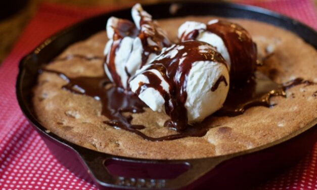 Chocolate Chip Skillet Cookie or Pizookie Recipe