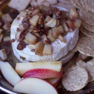 Baked Brie Recipe with Apples